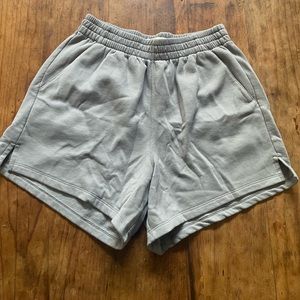 Abercrombie & Fitch SoftAF 5 Inch Sunday Shorts